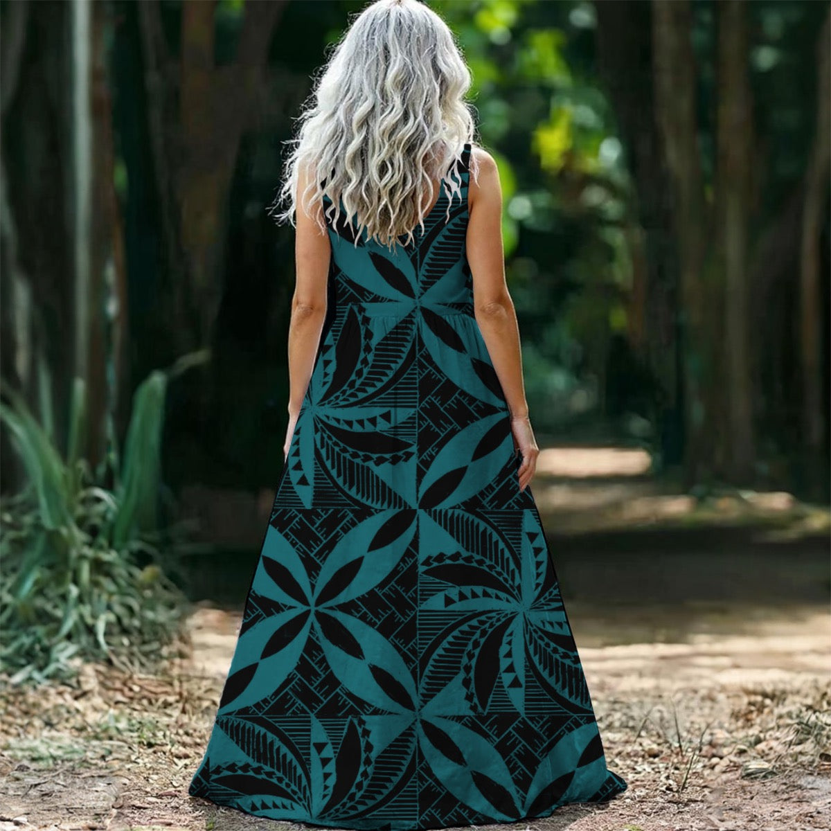 Tapa Long Sleeveless Maxi Dress Blue
